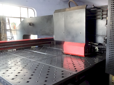 Yangli MP 10-30 Turret Punching Machine