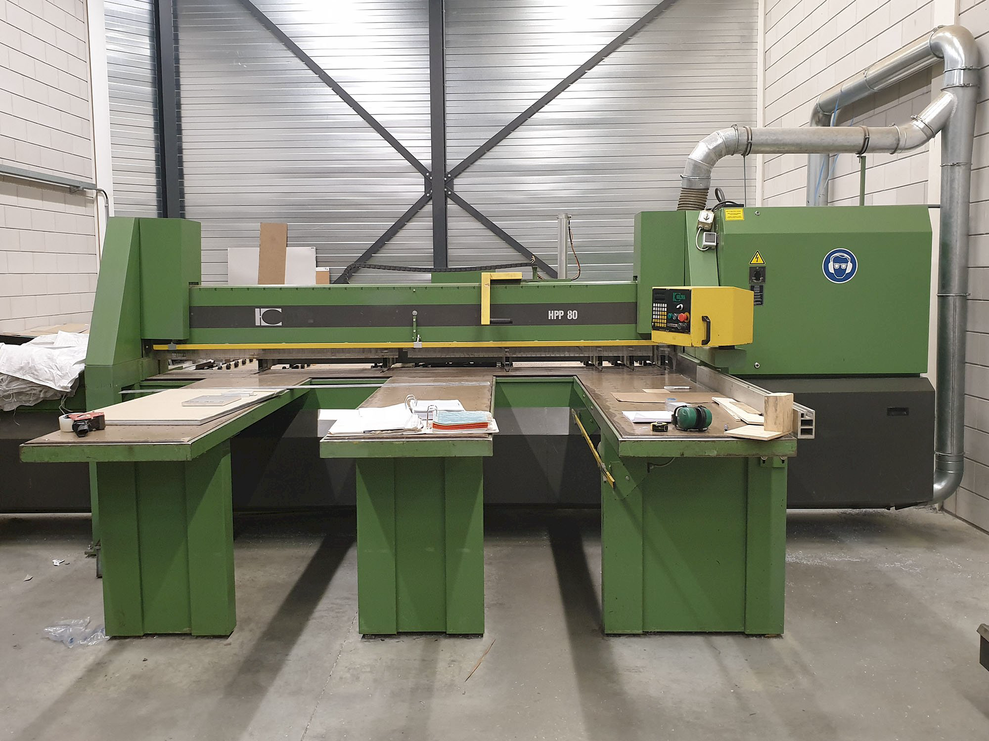 HOLZMA HPP 80/32 Sawing Machine