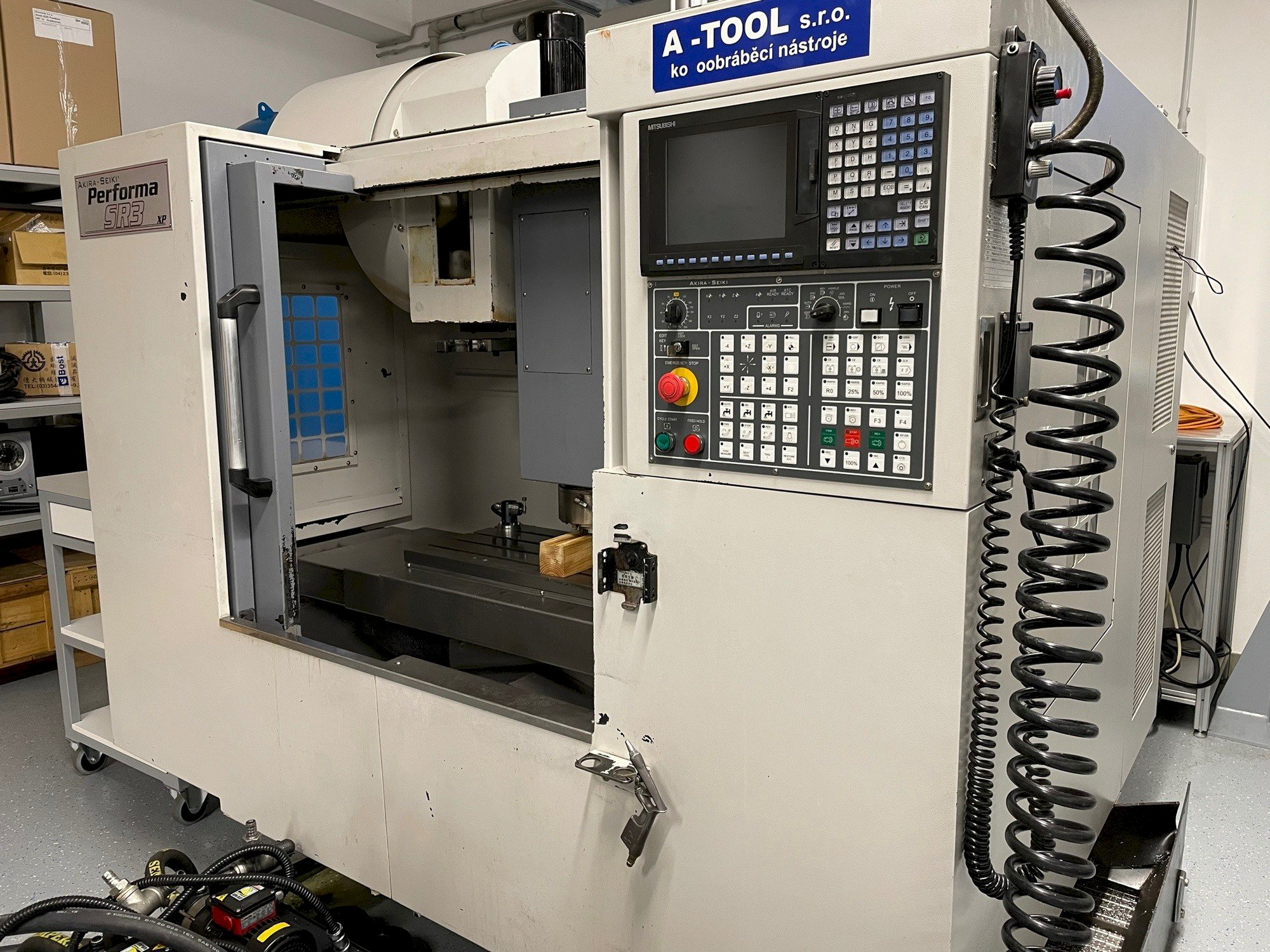 ishiken.8989様　ページ Akira Seiki SR3XP Vertical Machining Center