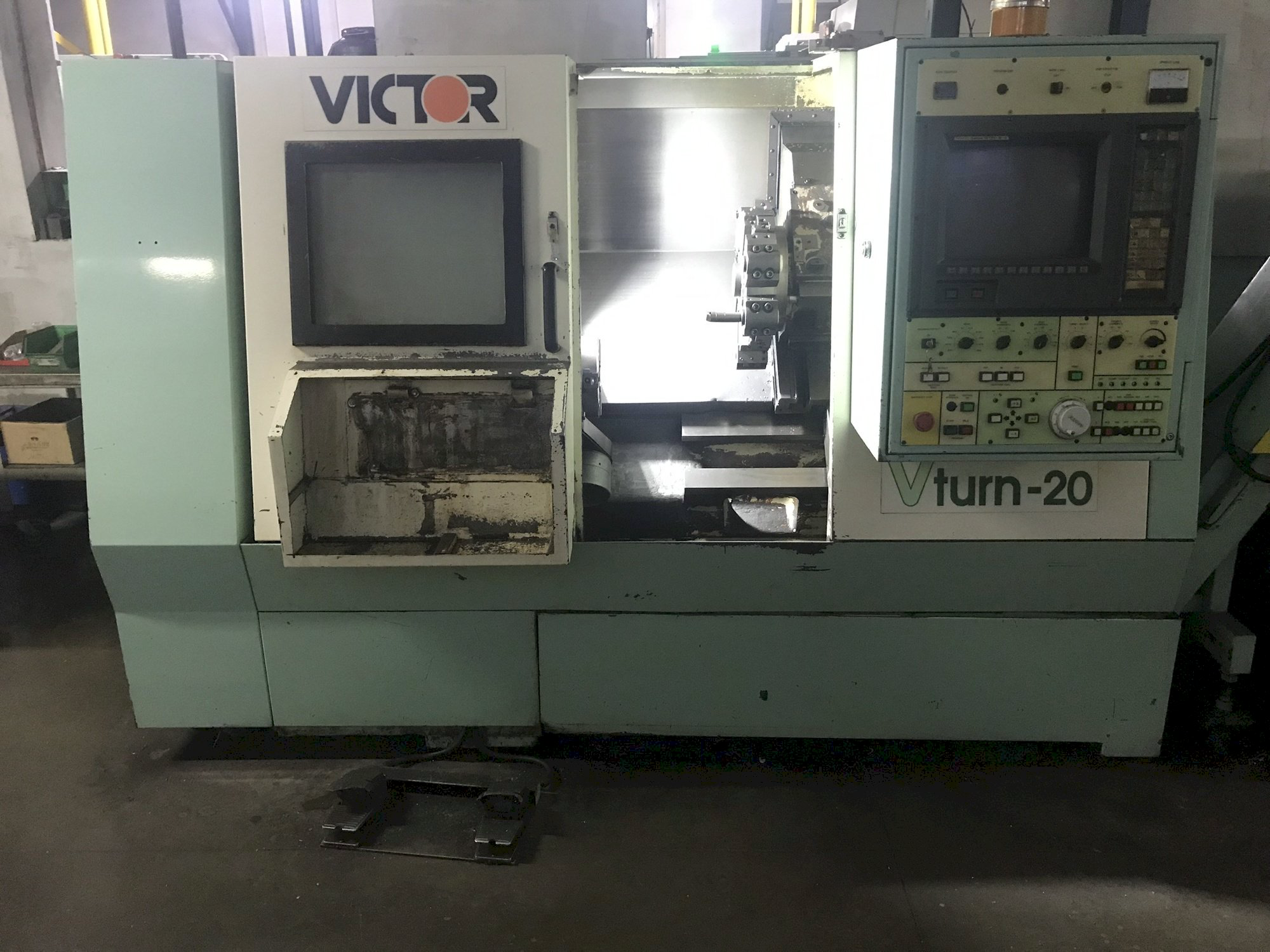 Victor Vturn-20 Lathe