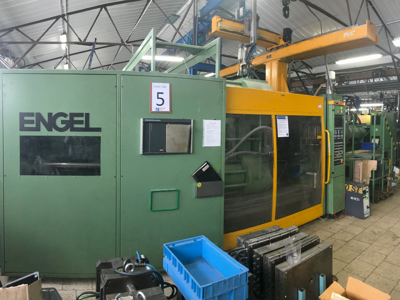 ENGEL ES 2550/700 DUO Injection Moulding Machine