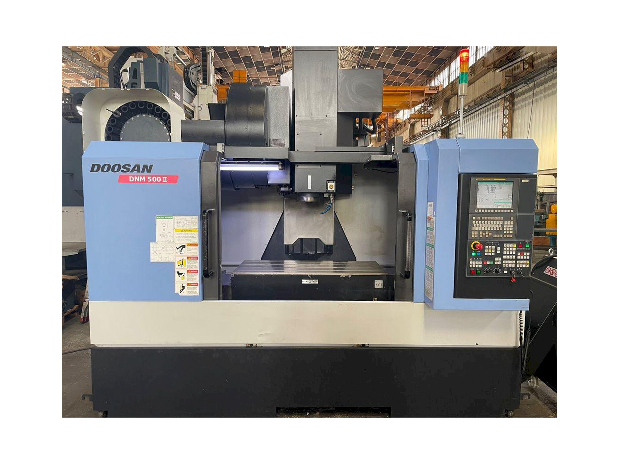 DOOSAN MYNX DNM 500 II Dikey İşleme merkezi