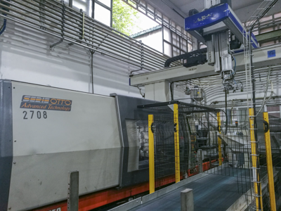 SANDRETTO 2054-380 Injection Moulding Machine