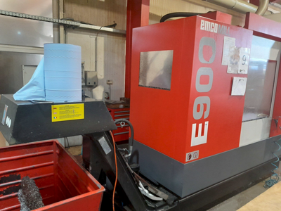 EMCO E900 Vertical Machine Center