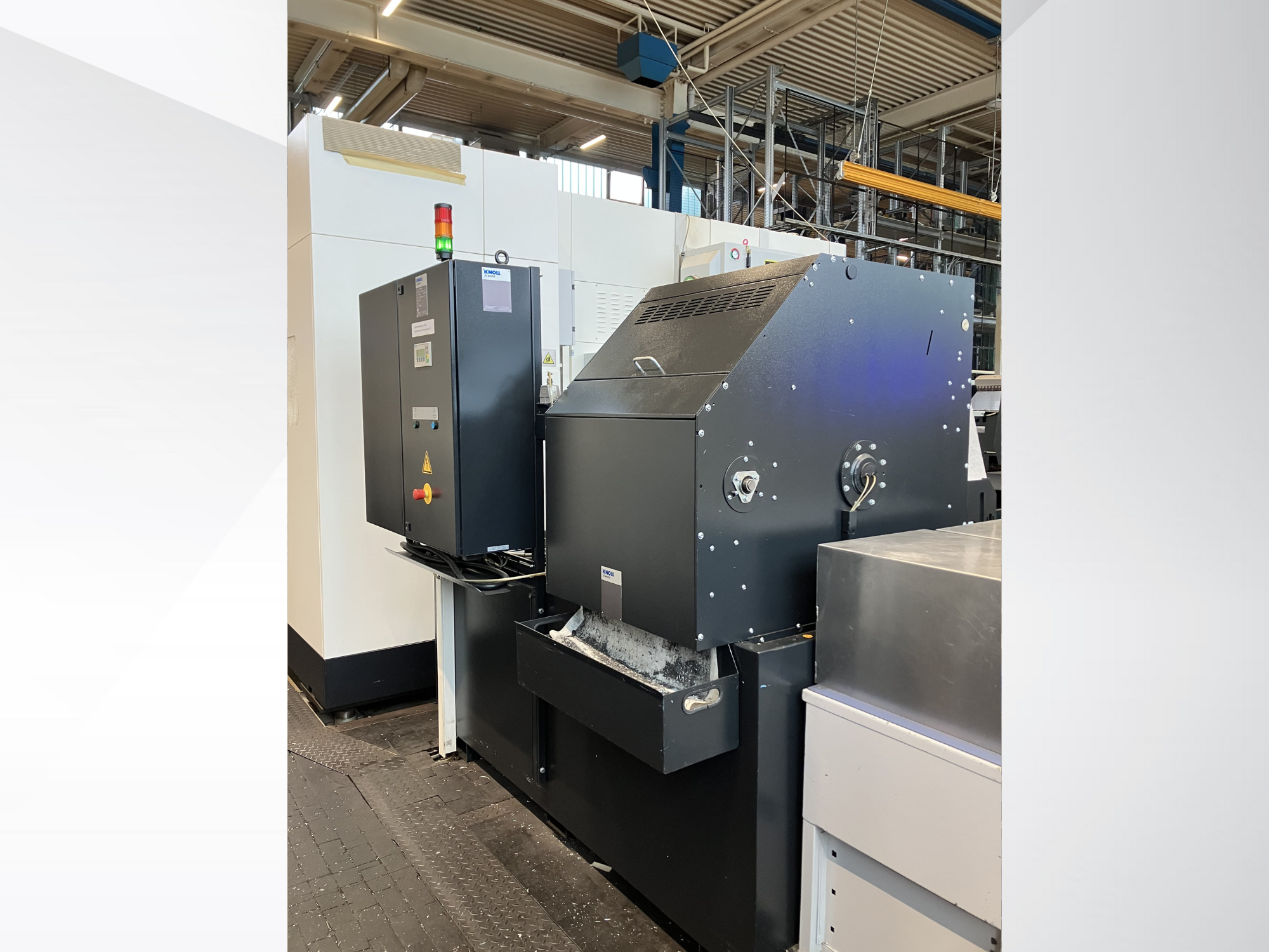 Matsuura MC-800VF Vertical Machining center