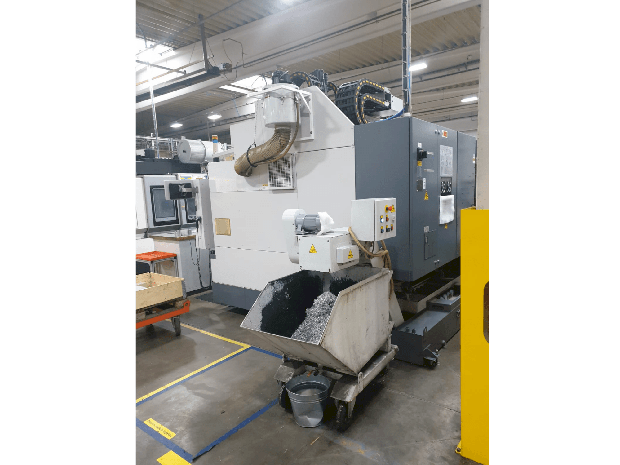 Okuma MB-66VA Vertical Machining center