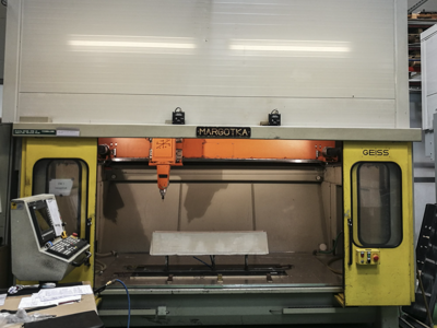 GEISS FZ 2000x1000 Milling Machine