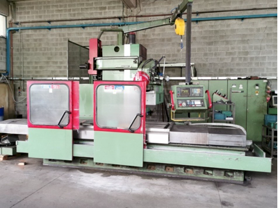 NOVAR CENTER 1000K 40 Milling Machine