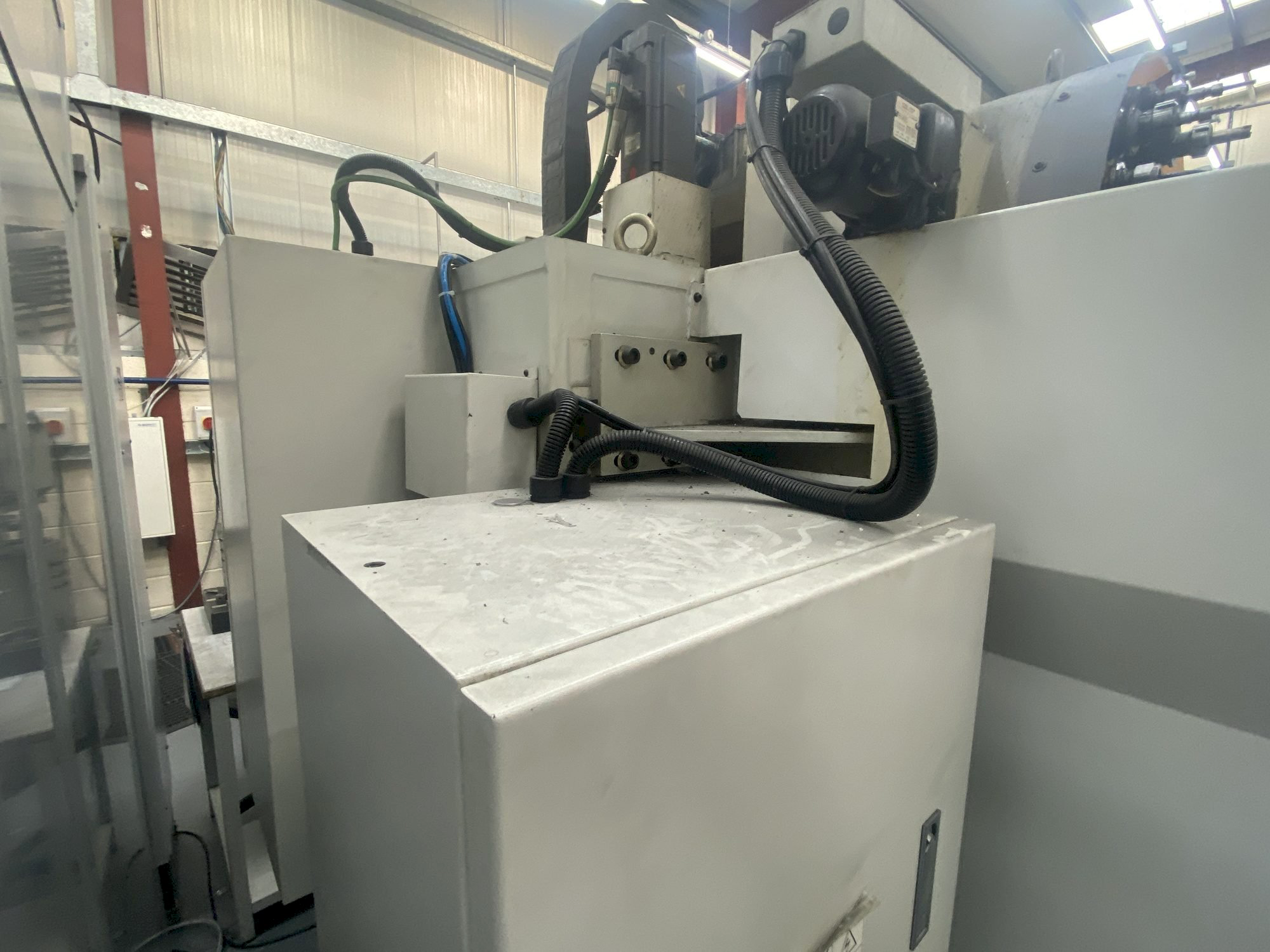 XYZ Mini Mill 560 Vertical machining center