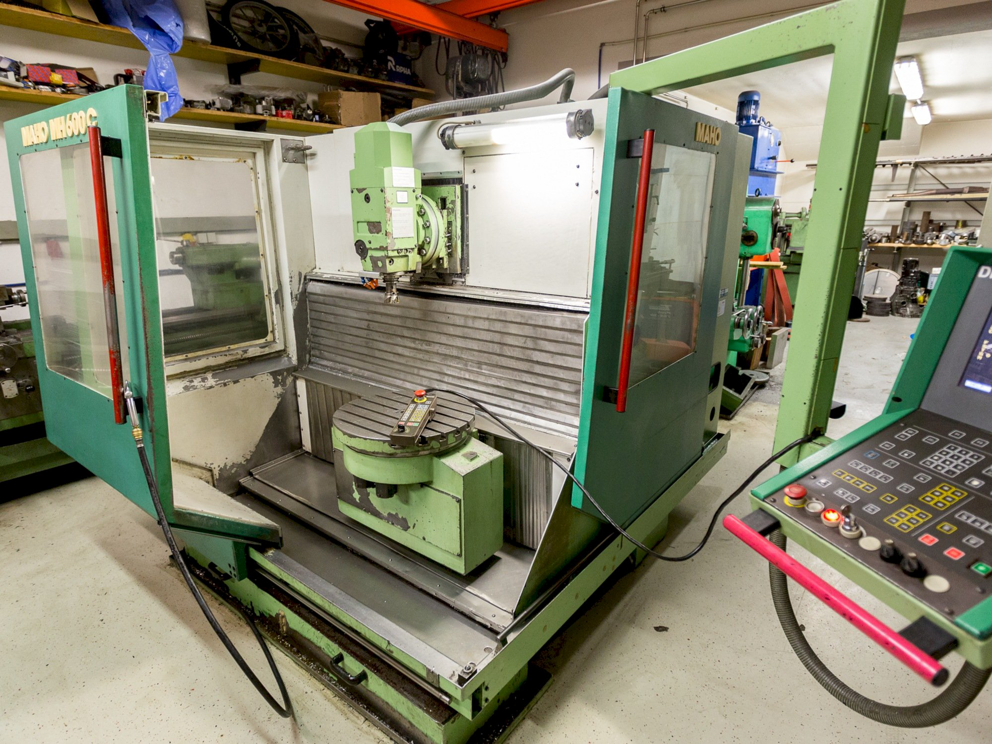 Maho MH 600C Universal Machining Center