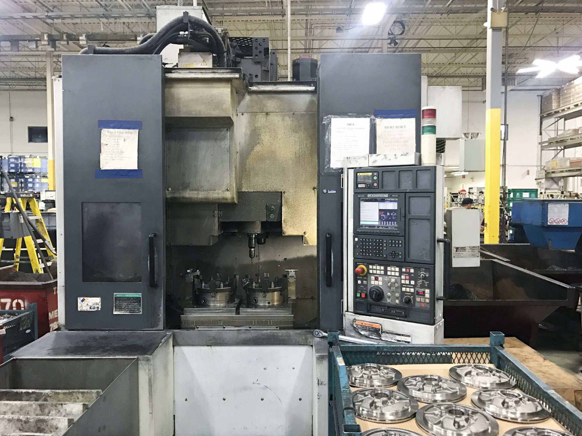 MORI SEIKI NV4000 Machining Center