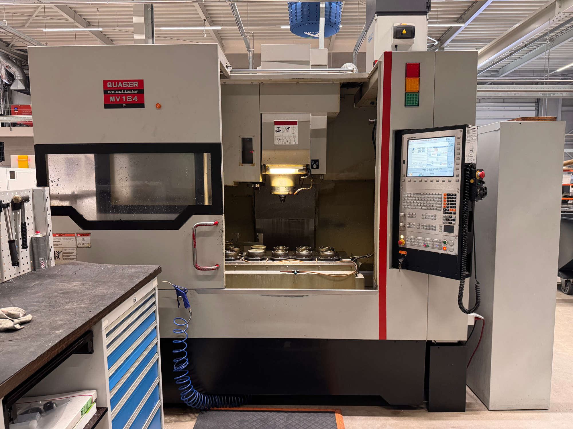 Mazak Variaxis C-600 Vertical Machining center