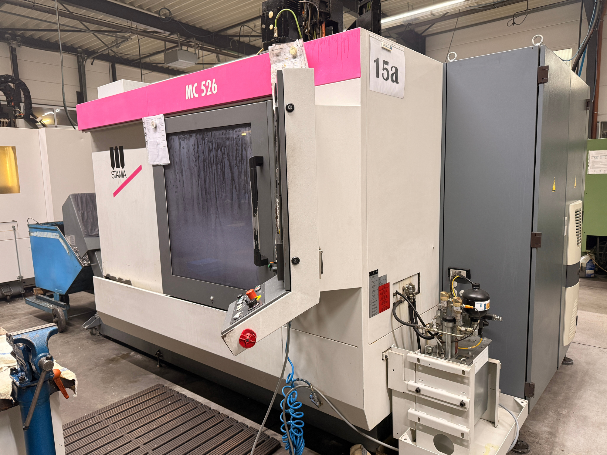 amページ Akira Seiki SR3XP Vertical Machining Center